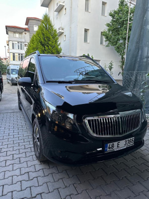 Vip Luxury Vito